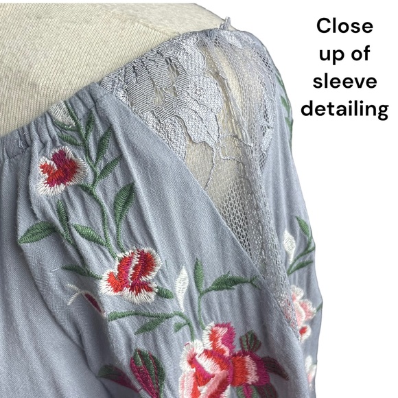 Umgee Womens Bohemian Blue/Gray Floral Embroidery Flowy Bell Sleeve Sz Small - Picture 8 of 15